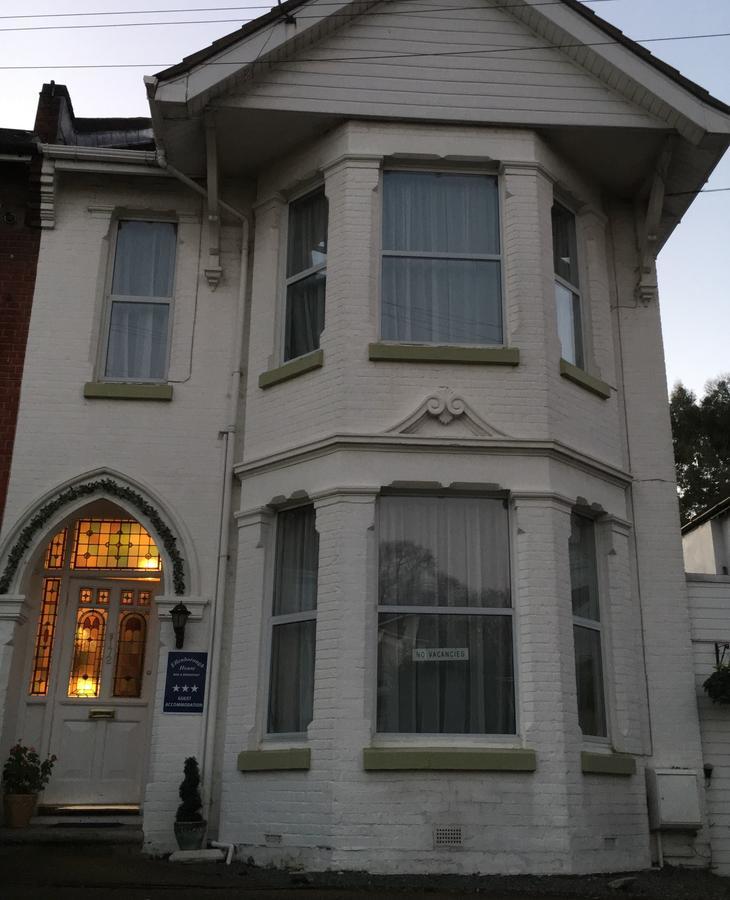 Ellenborough House Bed & Breakfast Southampton Exterior photo